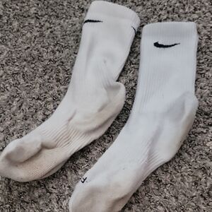 Nike White Athletic Crew Socks